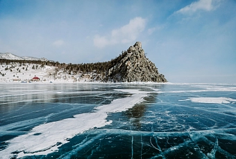 Лёд Байкала