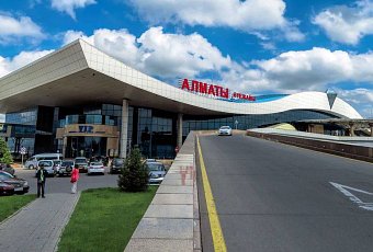 Для въезда в Казахстан потребуется заполнение электронного разрешения QazETA